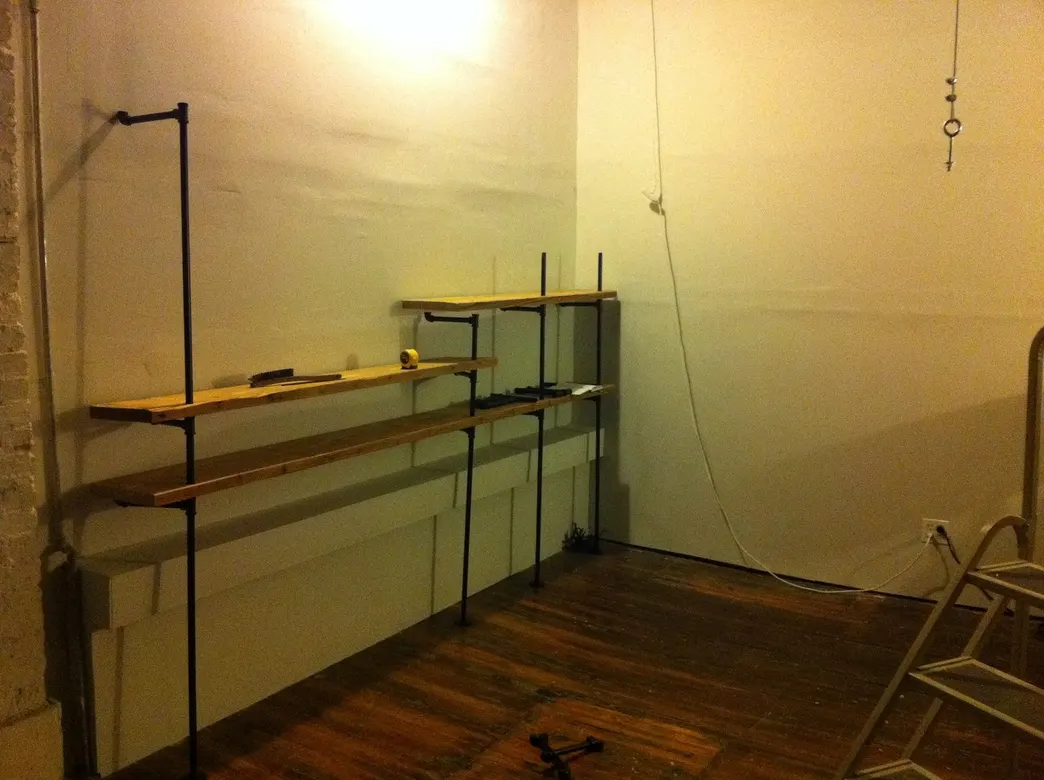 3/4" gas pipe shelving