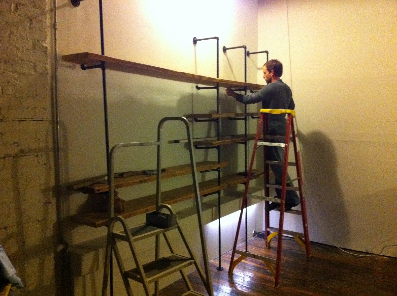 3/4" gas pipe shelving